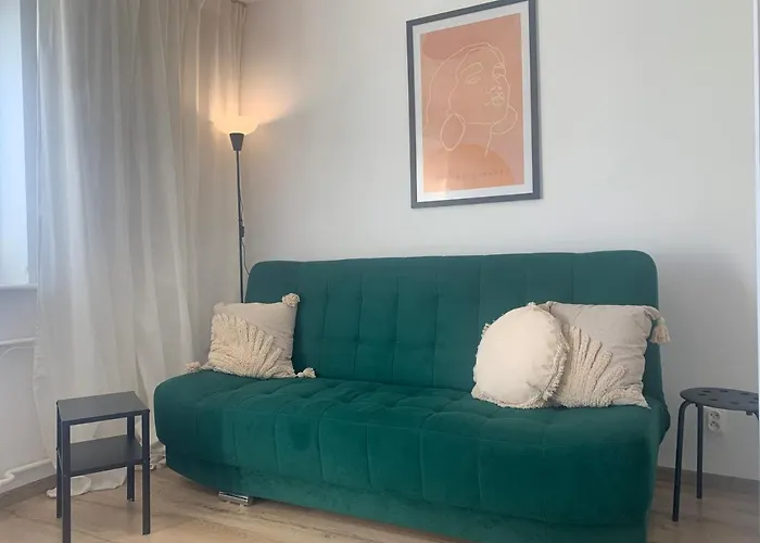Cozy Apartment Next To The University And Olivia Business Center